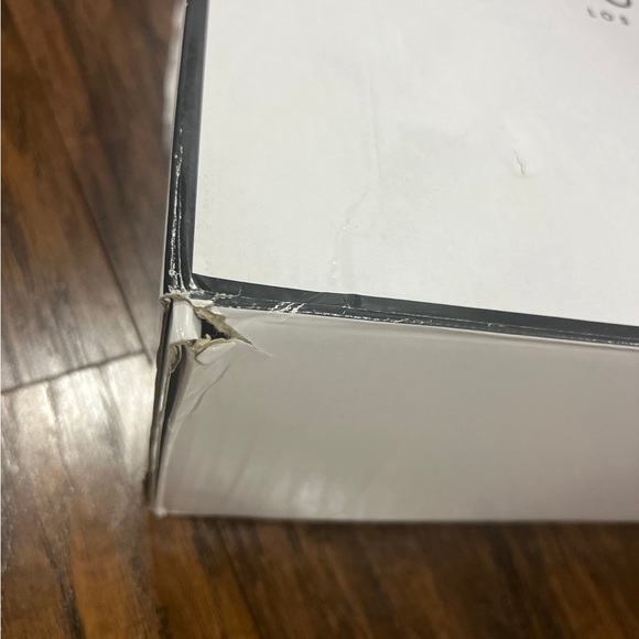 Guess boots size 8.5 brand new with box - Picture 6 of 12